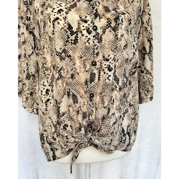 Sanctuary Snake Print Button Up Front Tie Cropped Front Collared Blouse Large - Picture 4 of 9